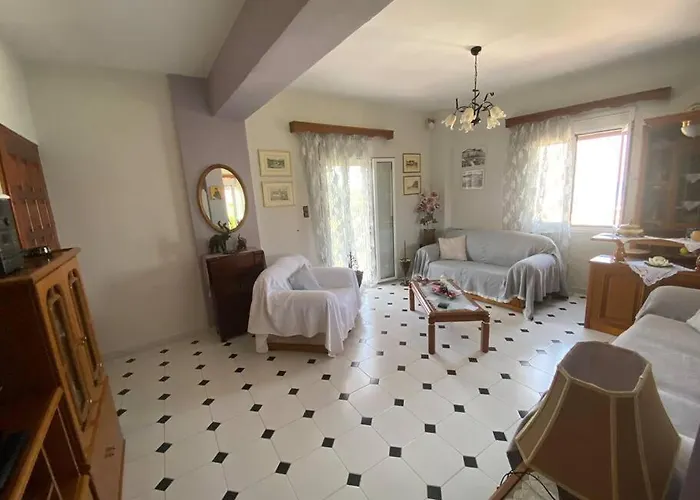 Lydia's Apartment *