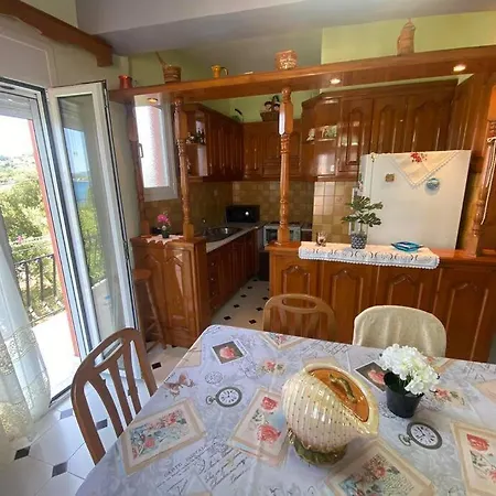 Lydia's Apartment
